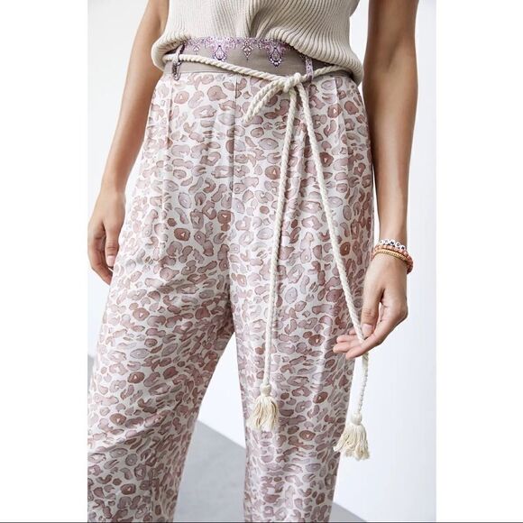 NEW Anthropologie Ollari Tasseled Paisley Mauve Belted Tapered Pants Medium - Picture 4 of 6